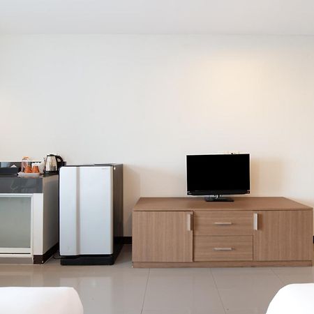 Leenova Place Bangkok Eksteriør billede