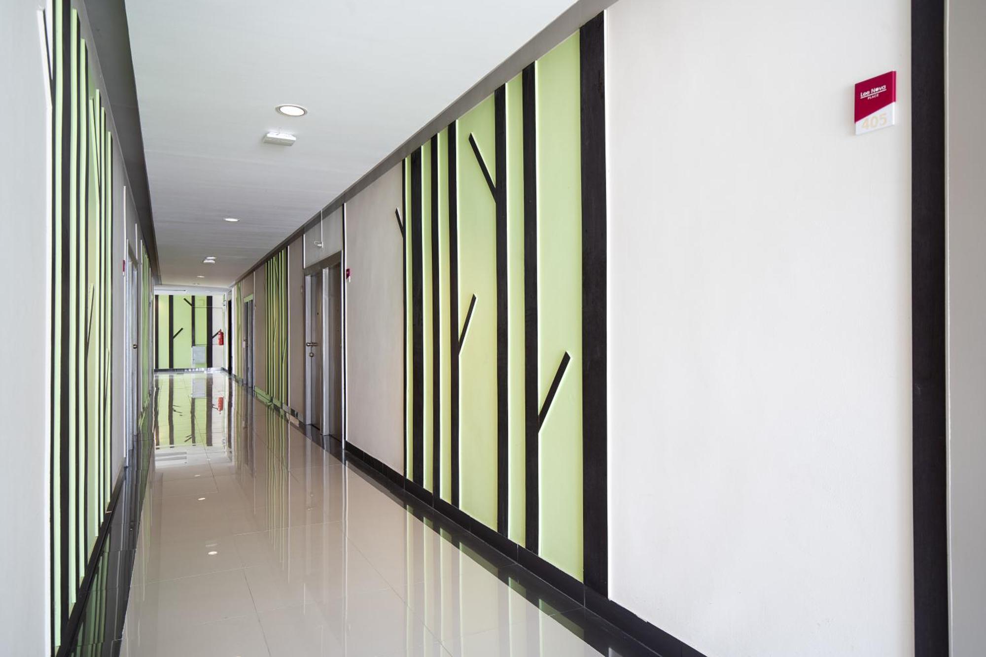 Leenova Place Bangkok Eksteriør billede